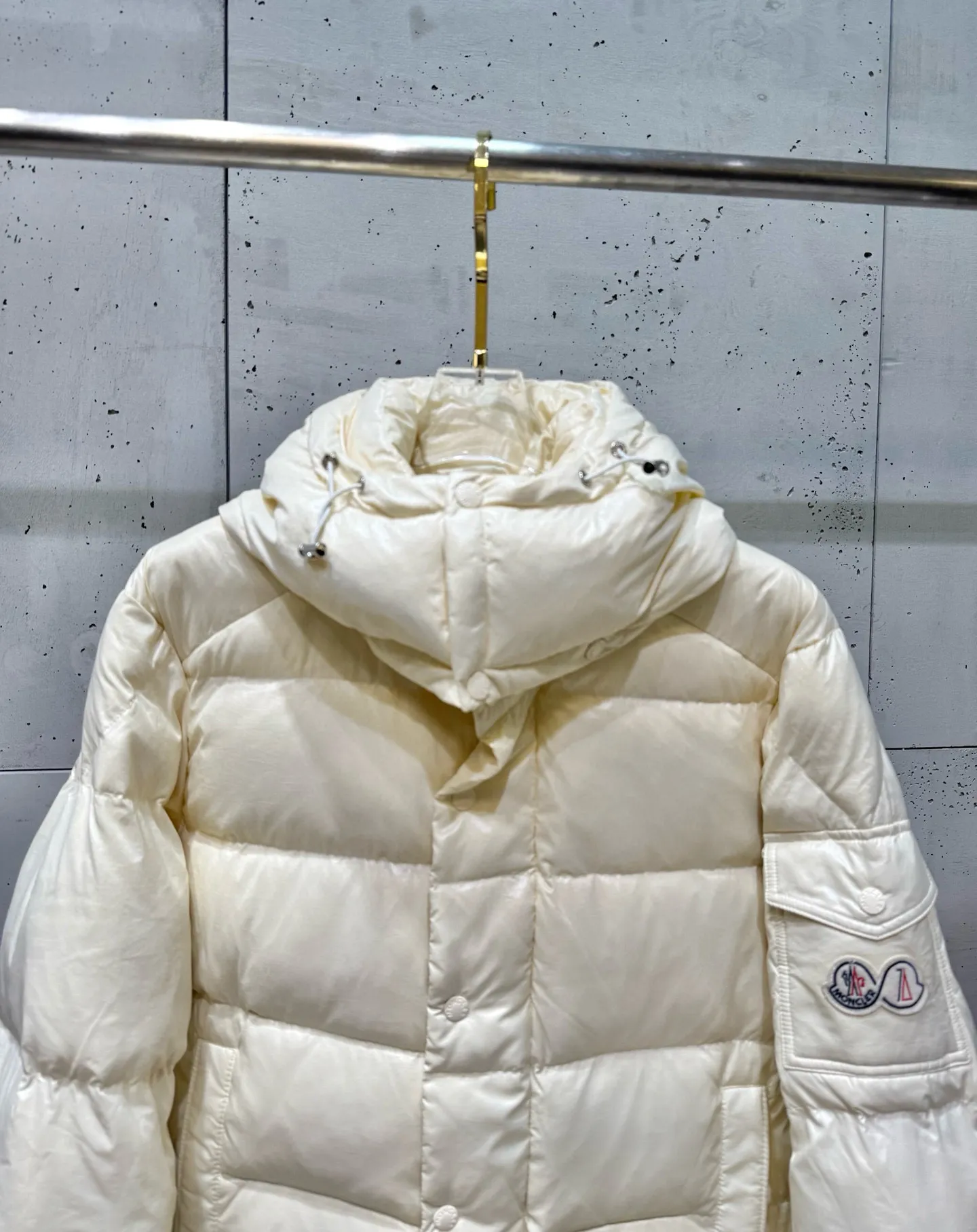 P390 2026 New Arrival 。 Premium ， 90 Classic Logo ， ， ，Lightweight ， ， ！ ， ！ ， ， ， 。 ， ， ， ， ， 。 ！ Same Style Series！Sizes：M-3XL